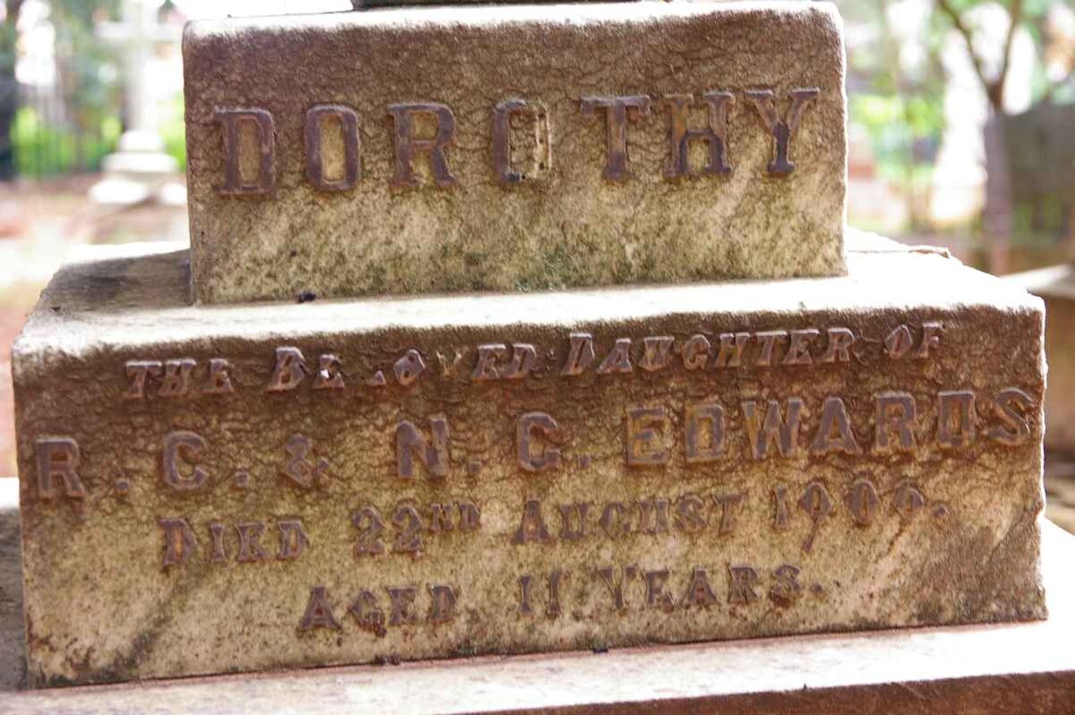 EDWARDS Dorothy -190?