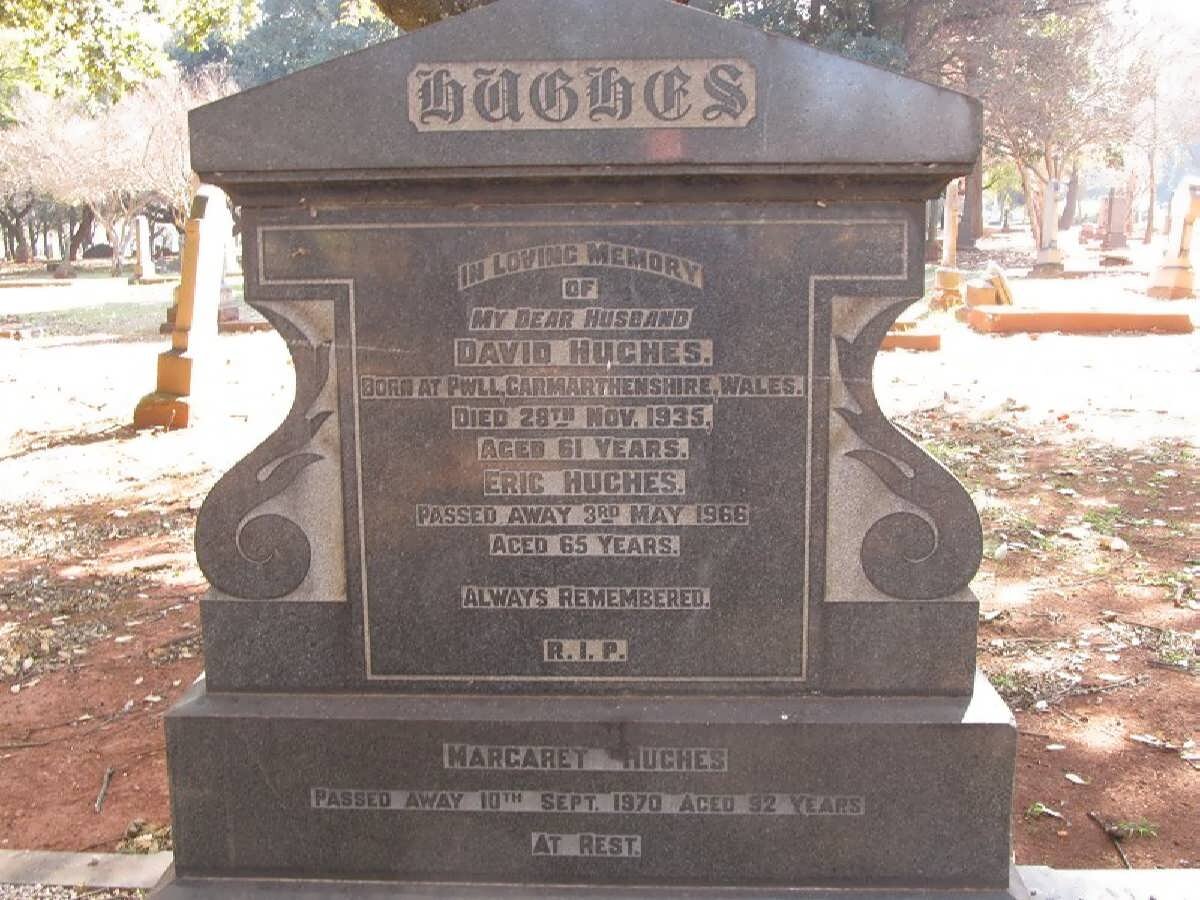 HUGHES David -1935 :: HUGHES Eric -1965 :: HUGHES Margaret -1970
