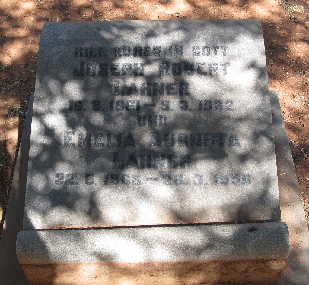 LAHNER Joseph Robert 1861-1932 &amp; Emelia Augusta 1865-1955