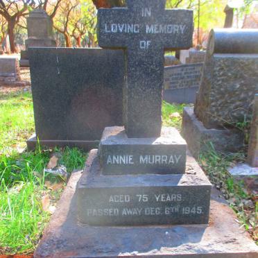 MURRAY Arthur Edward  -1961 &amp; Annie  -1945