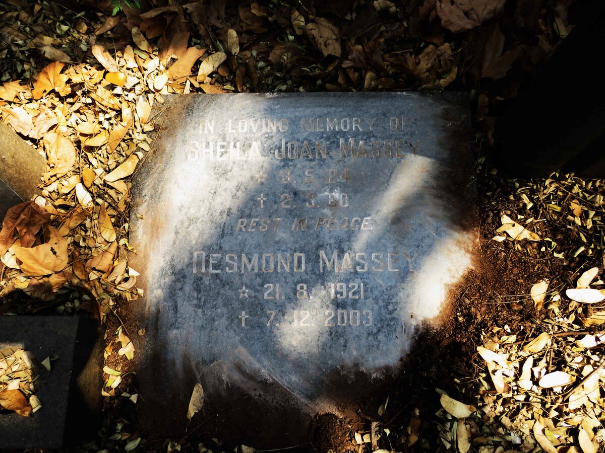 MASSEY Desmond 1921-2003 &amp; Sheila Joan 1924-1980