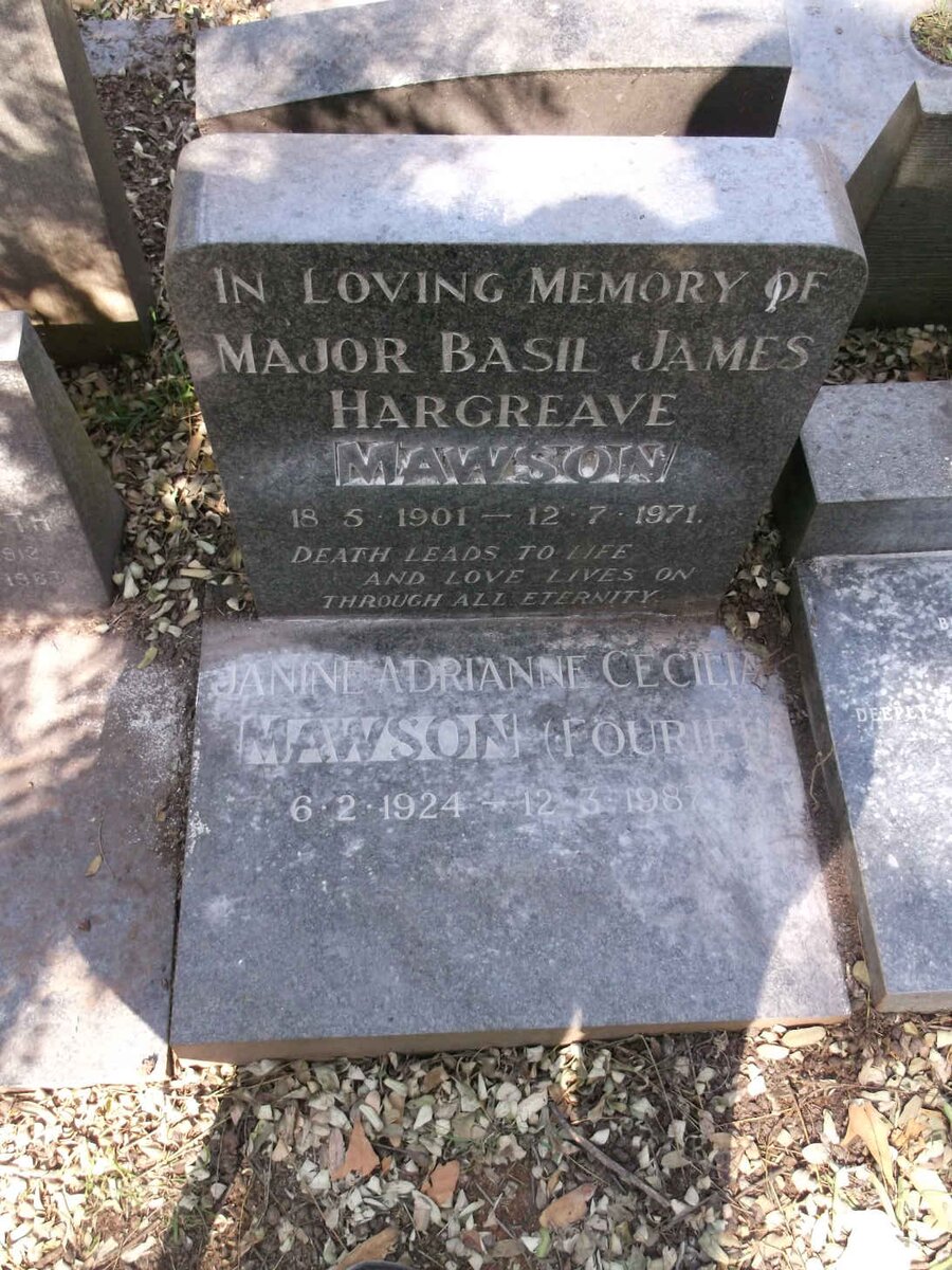 MAWSON Basil James Hargreave 1901-1971 &amp; Janine Adrianne Cecilia FOURIE 1924-1987