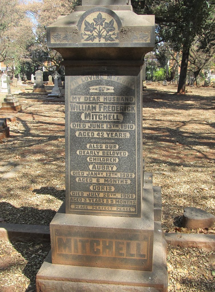 MITCHELL William Frederick -1910 :: MITCHELL Aubrey -1902 :: MITCHELL Doris -1906