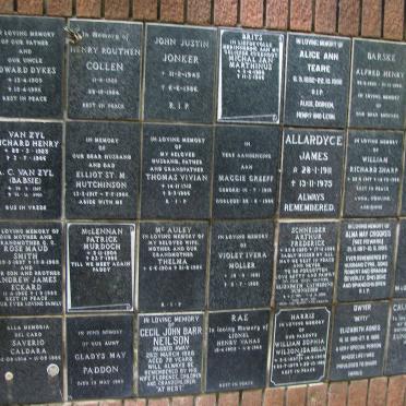 161 Memorial wall 