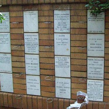 134 Memorial wall 