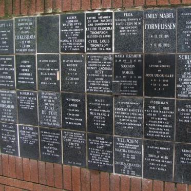 166 Memorial wall 