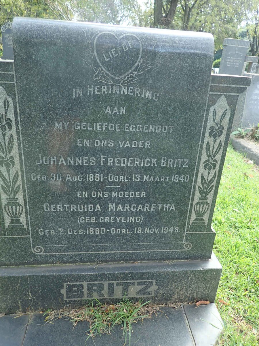 BRITZ Johannes Frederick 1881-1940 &amp; Gertruida Margaretha GREYLING 1880-1948