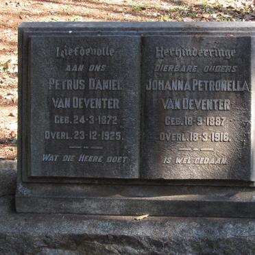 DEVENTER Petrus Daniel, van 1872-1925 &amp; Johanna Petronella 1887-1916