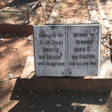 DIGGELEN Staas Hubertus, van -1930 &amp; Herminie Marie C. -19?1