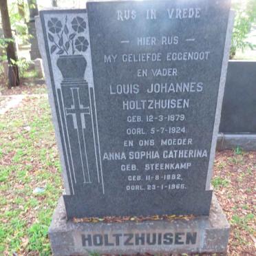 HOLTZHUISEN Louis Johannes 1879-1924 &amp; Anna Sophia Catherina STEENKAMP 1892-1966