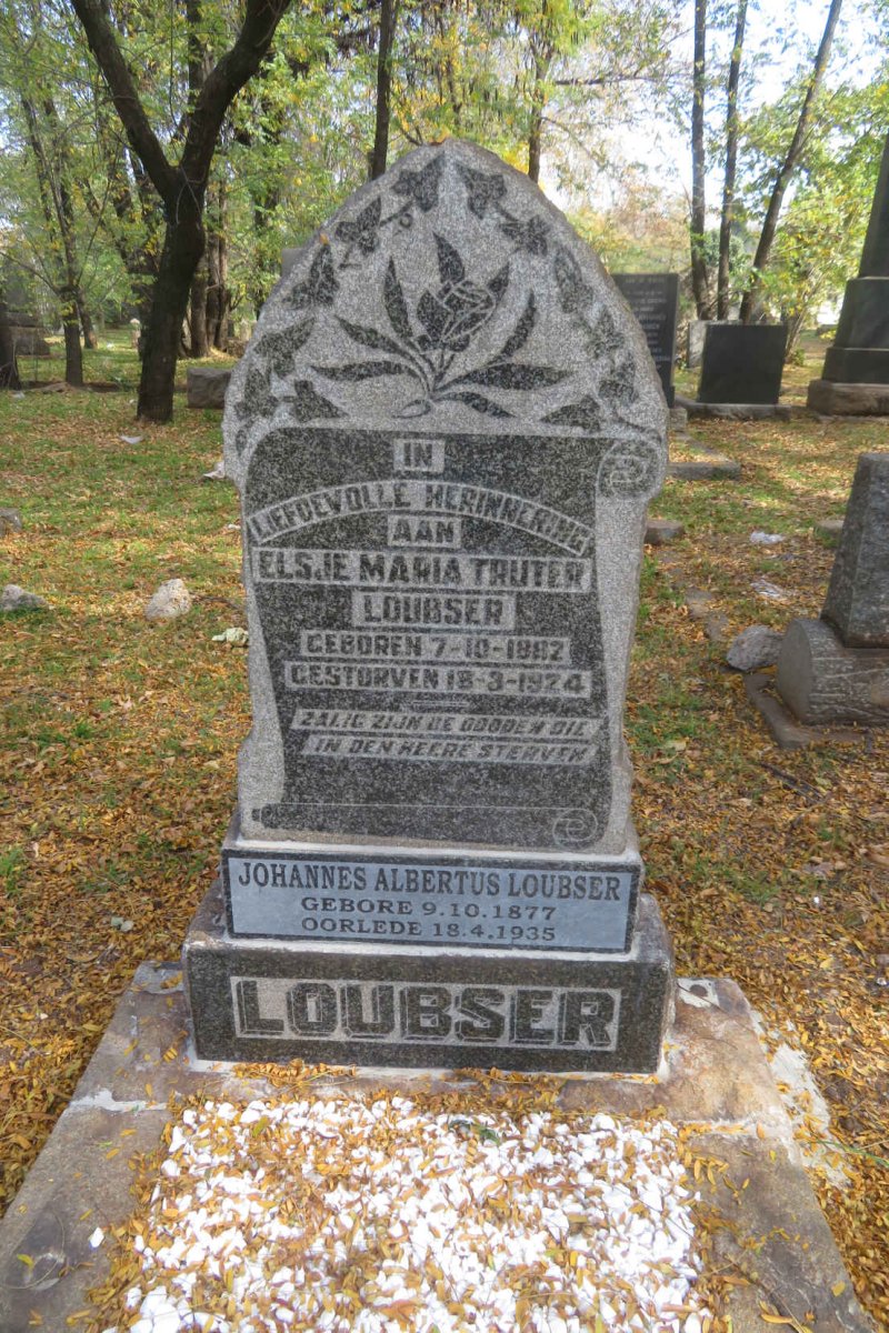 LOUBSER Johannes Albertus 1877-1935 & Elsje Maria TRUTER