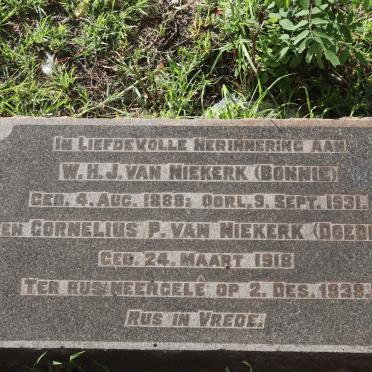 N - Vanne :: Surnames - N