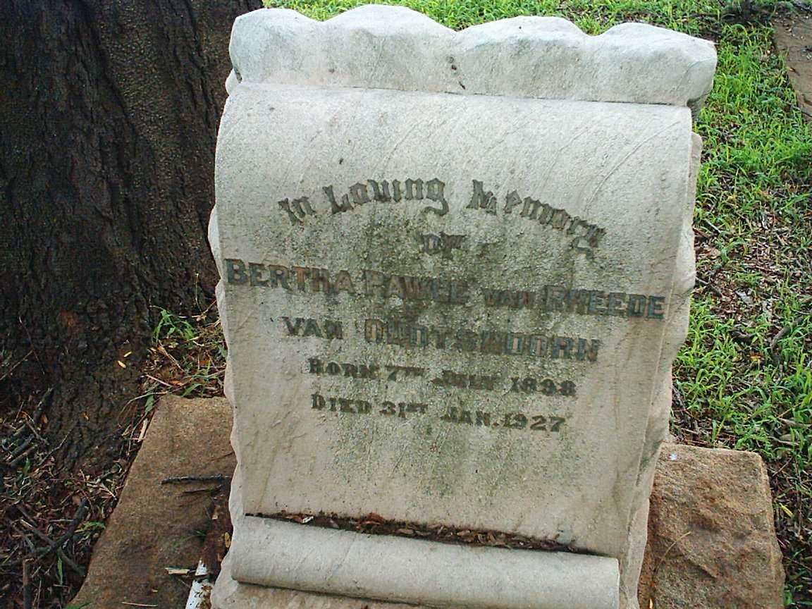 OUDSTHOORN Bertina Pawle, VAN RHEEDE VAN 1898-1927