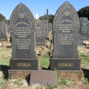 SACKS Nissan -1927 :: Miriam -1927