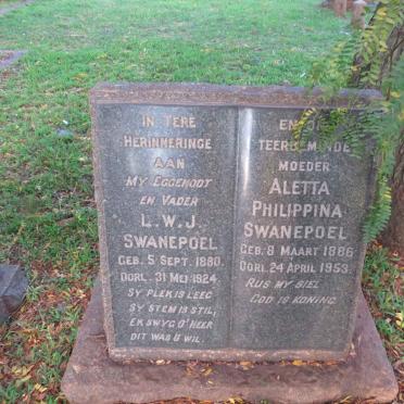 SWANEPOEL L.W.J. 1880-1924 &amp; Aletta Philippina 1886-1953
