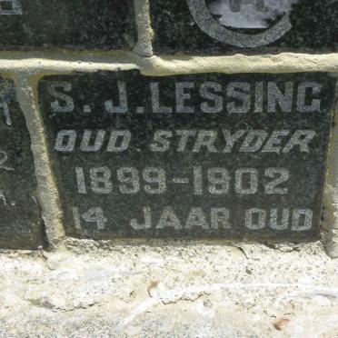 LESSING S.J.