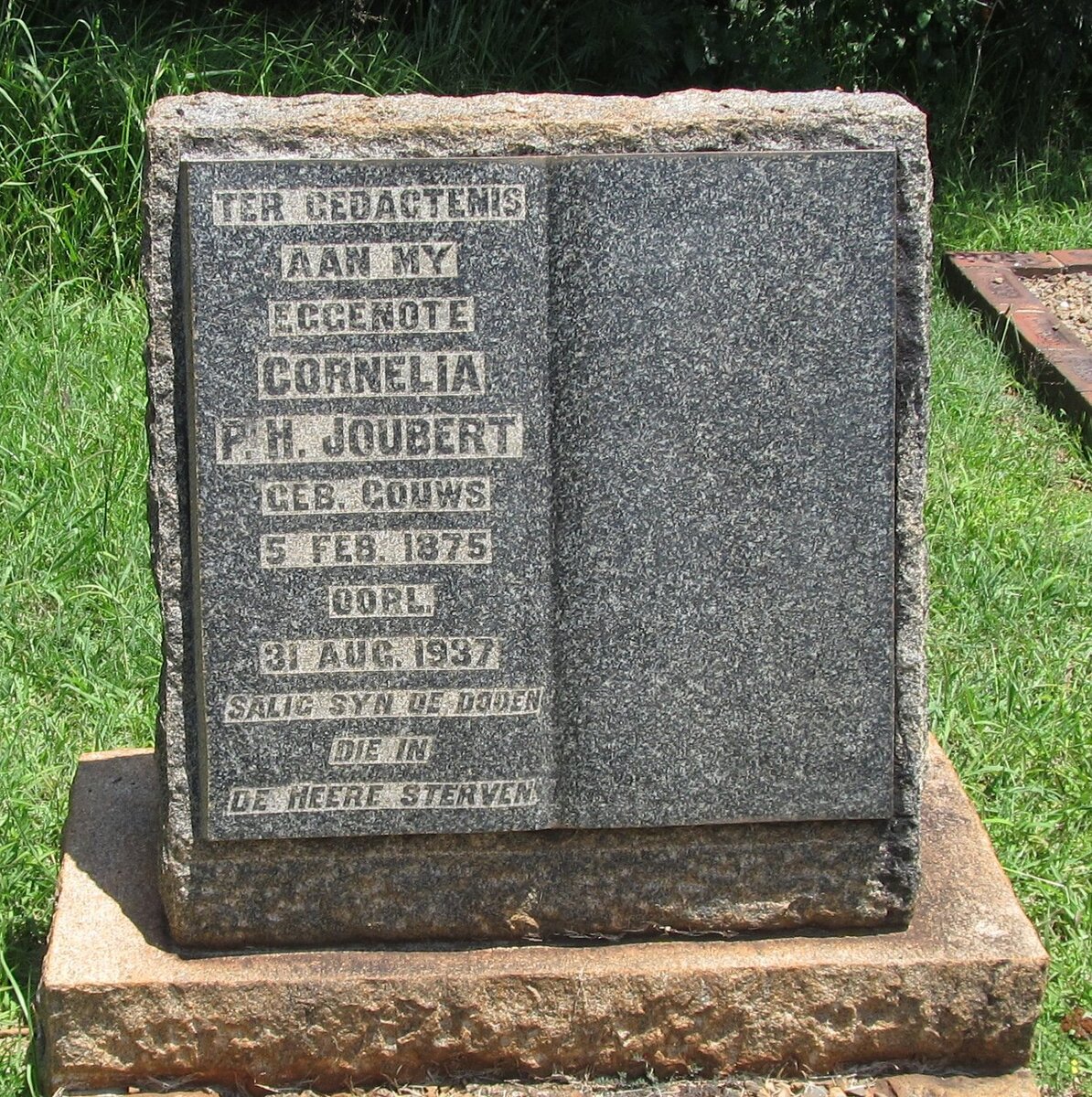 JOUBERT Cornelia P.H. nee GOUWS 1875-1937