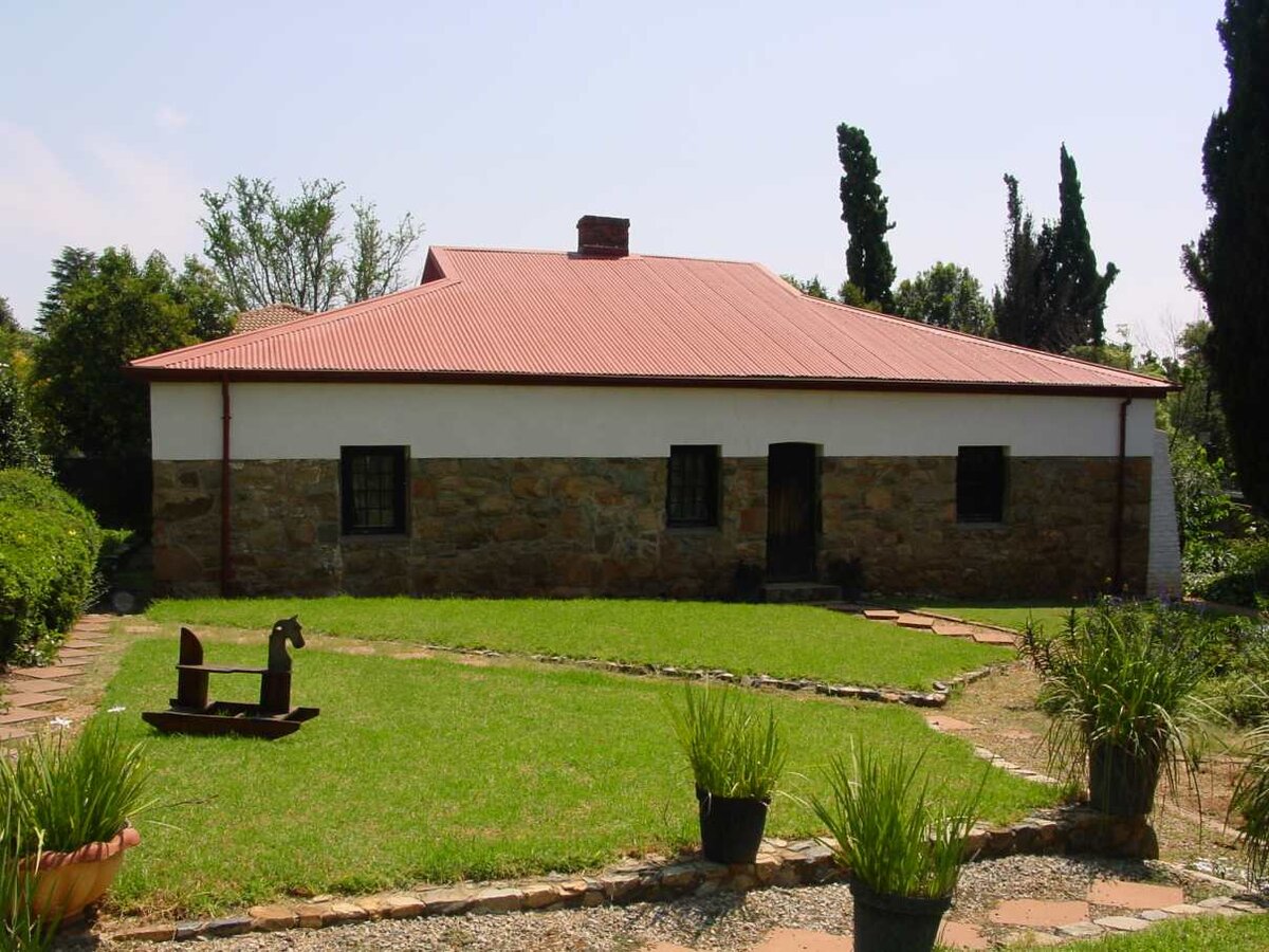 1. Overview / Oorsig