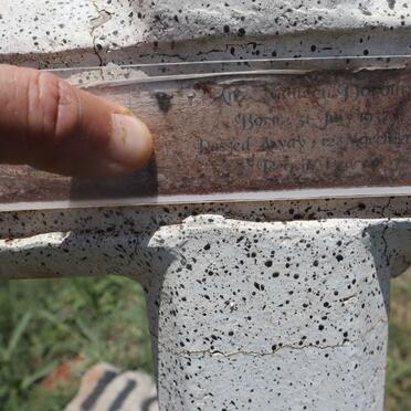 1. Unknown :: Illegible graves