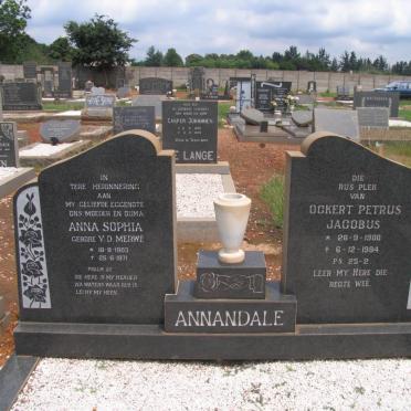 ANNANDALE Ockert Petrus Jacobus 1900-1984 &amp; Anna Sophia V.D. MERWE 1903-1971