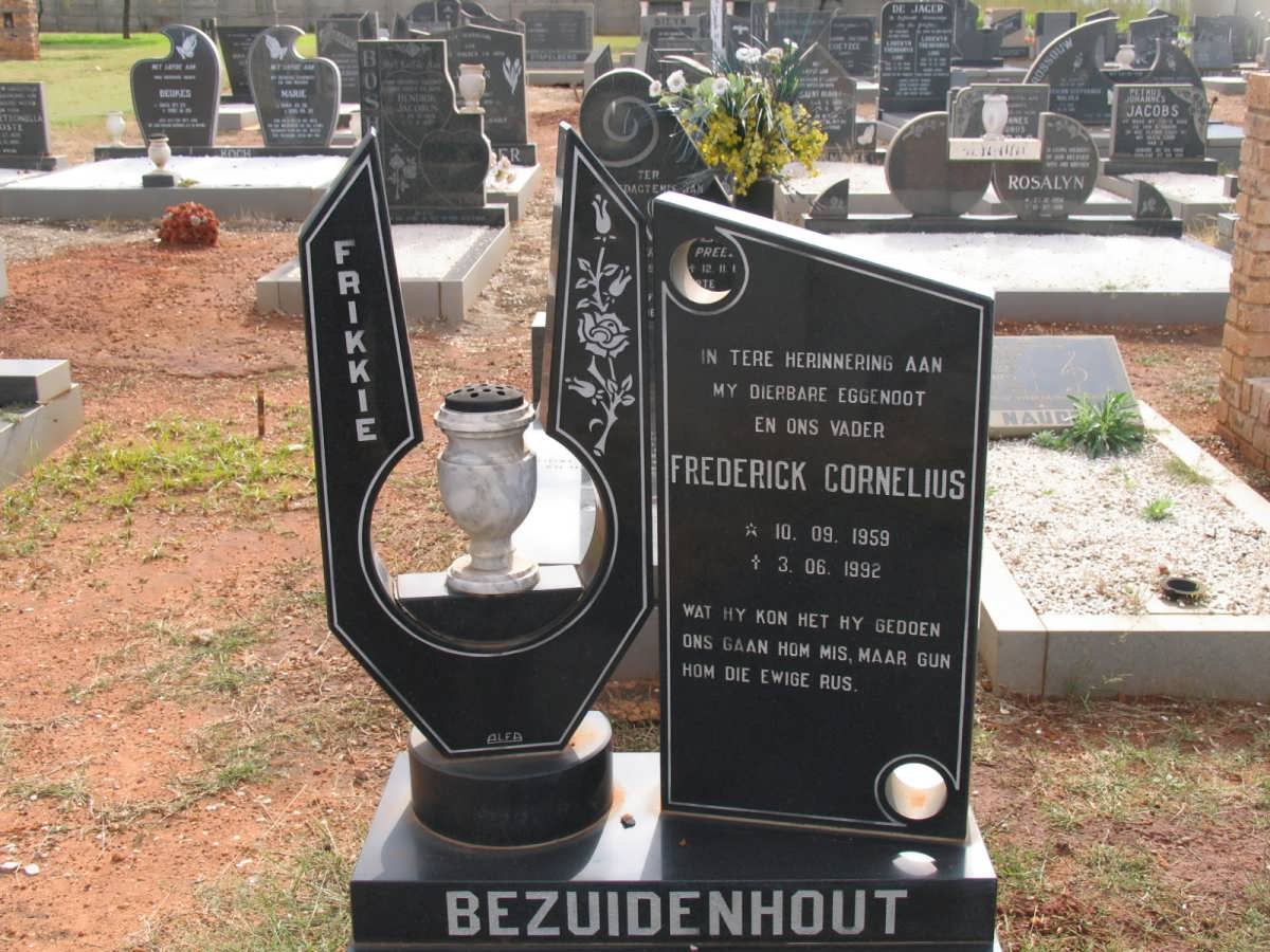 BEZUIDENHOUT Frederick Cornelius 1959-1992