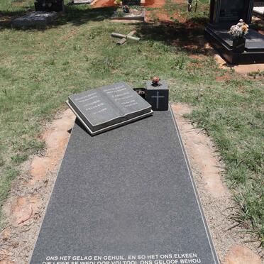 BREYTENBACH Hendrik Frederik 1959- & Carolina VAN DAALEN 1958-2016_1