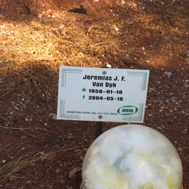 DYK Jeremias J.F., van 1956-2004