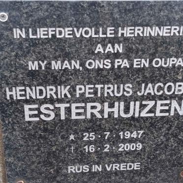 ESTERHUIZEN Hendrik Petrus Jacobus 1947-2009