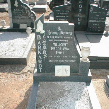 BARNARDT Millicent Magdalena Emma 1901-1982