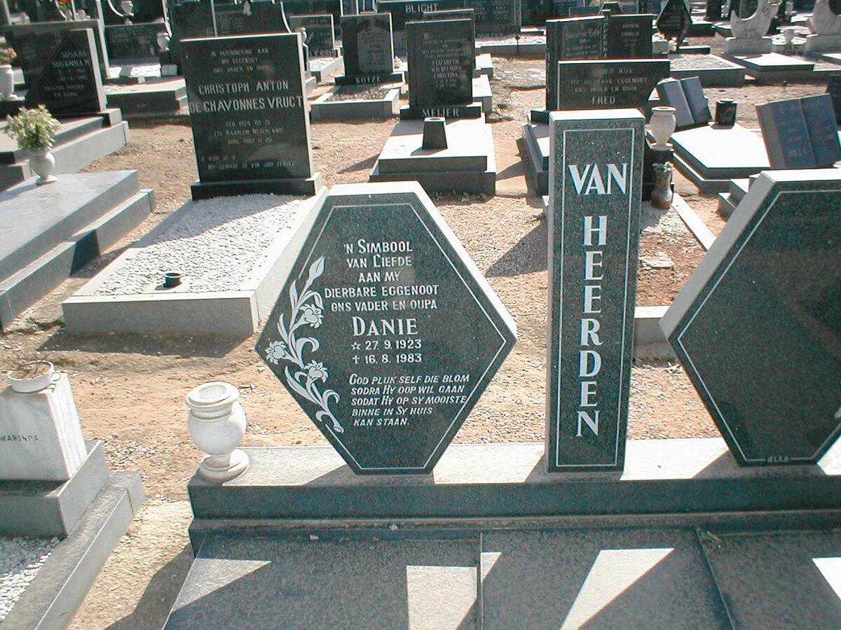 HEERDEN Danie, van 1923-1983
