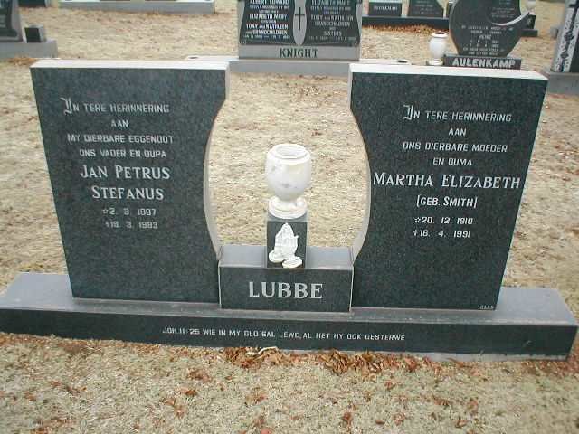 LUBBE Jan Petrus Stefanus 1907-1983 &amp; Martha Elizabeth SMITH 1910-1991