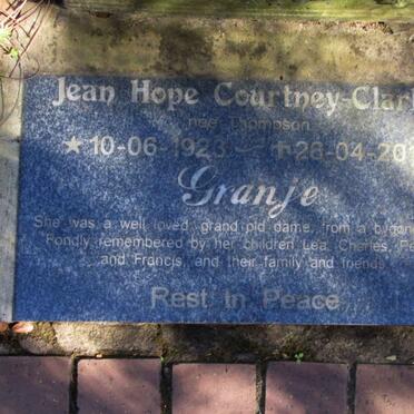 CLARKE Jean Hope, COURTNEY- nee THOMPSON 1923-2011