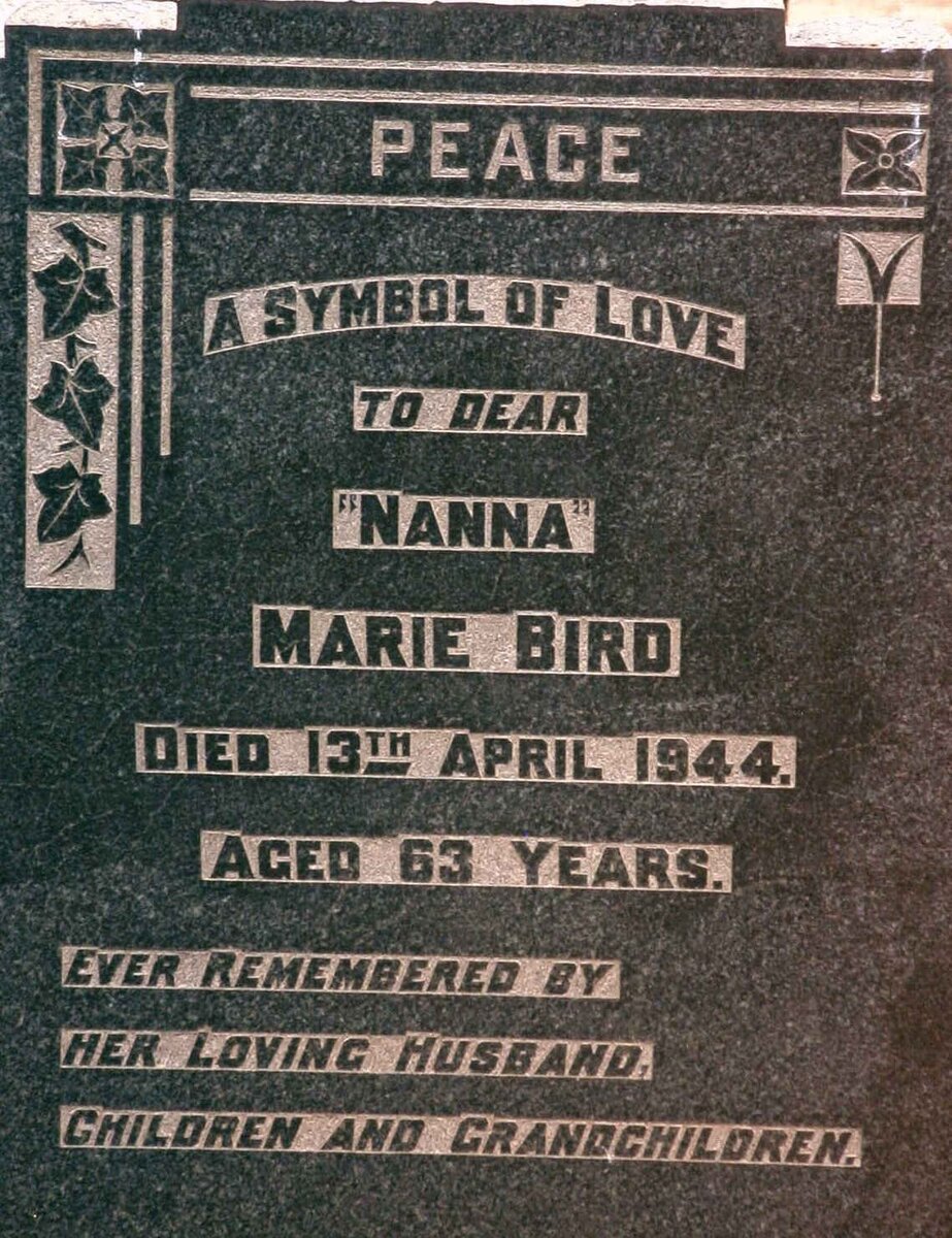 BIRD Marie -1944