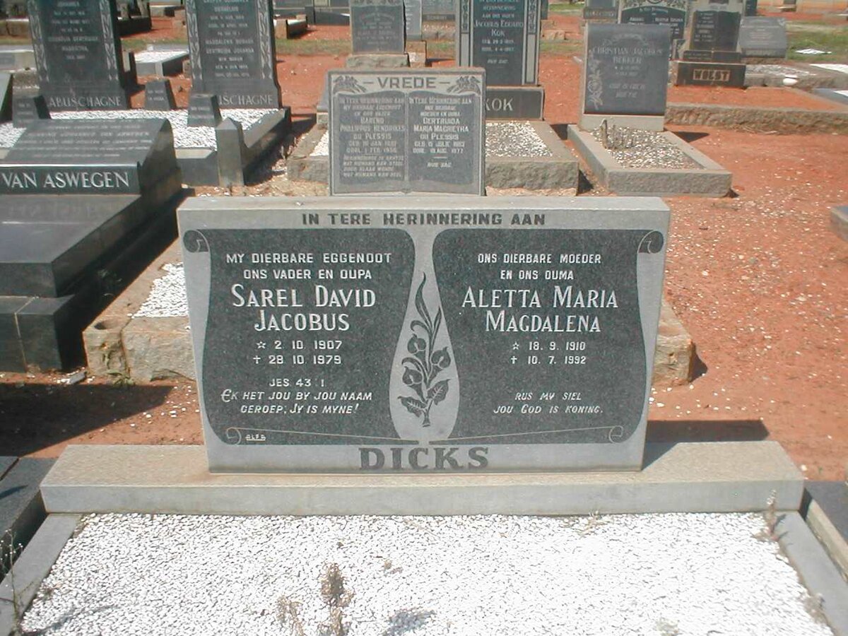 DICKS Sarel David Jacobus 1907-1979 &amp; Aletta Maria Magdalena 1910-1992