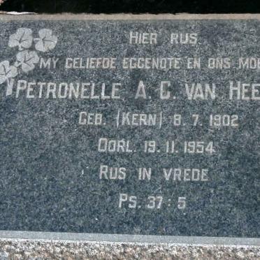 HEERDEN Petronelle A.C., van nee KERN 1902-1954