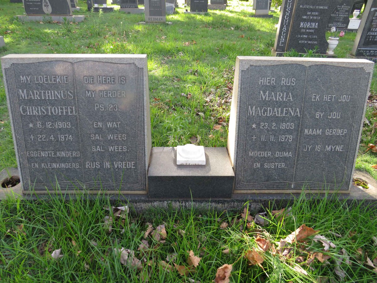 ? Marthinus Christoffel 1903-1974 &amp; Maria Magdalena 1903-1979