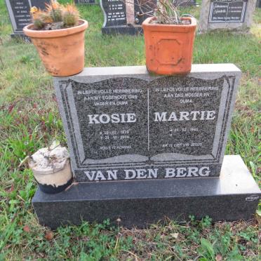 BERG Kosie, van der 1939-2004  &amp; Martie 1945-