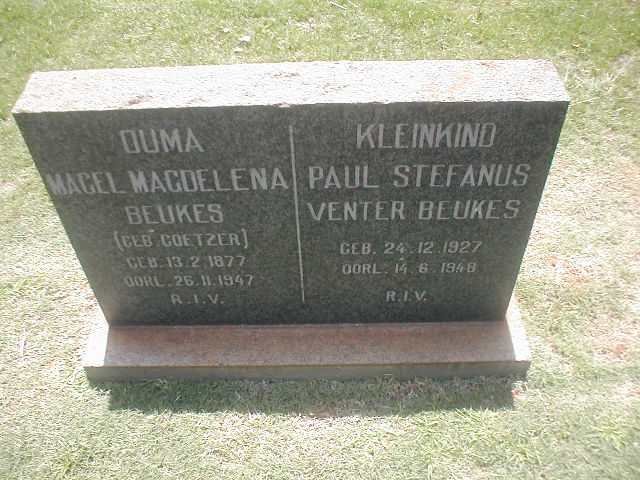 BEUKES Paul Stefanus Venter 1927-1948 :: BEUKES Magel Magdalena nee COETZER 1877-1947