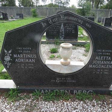 BERG Martinus Adriaan, van den 1919-1976 &amp; Aletta Johanna Magdalena 1917-1981
