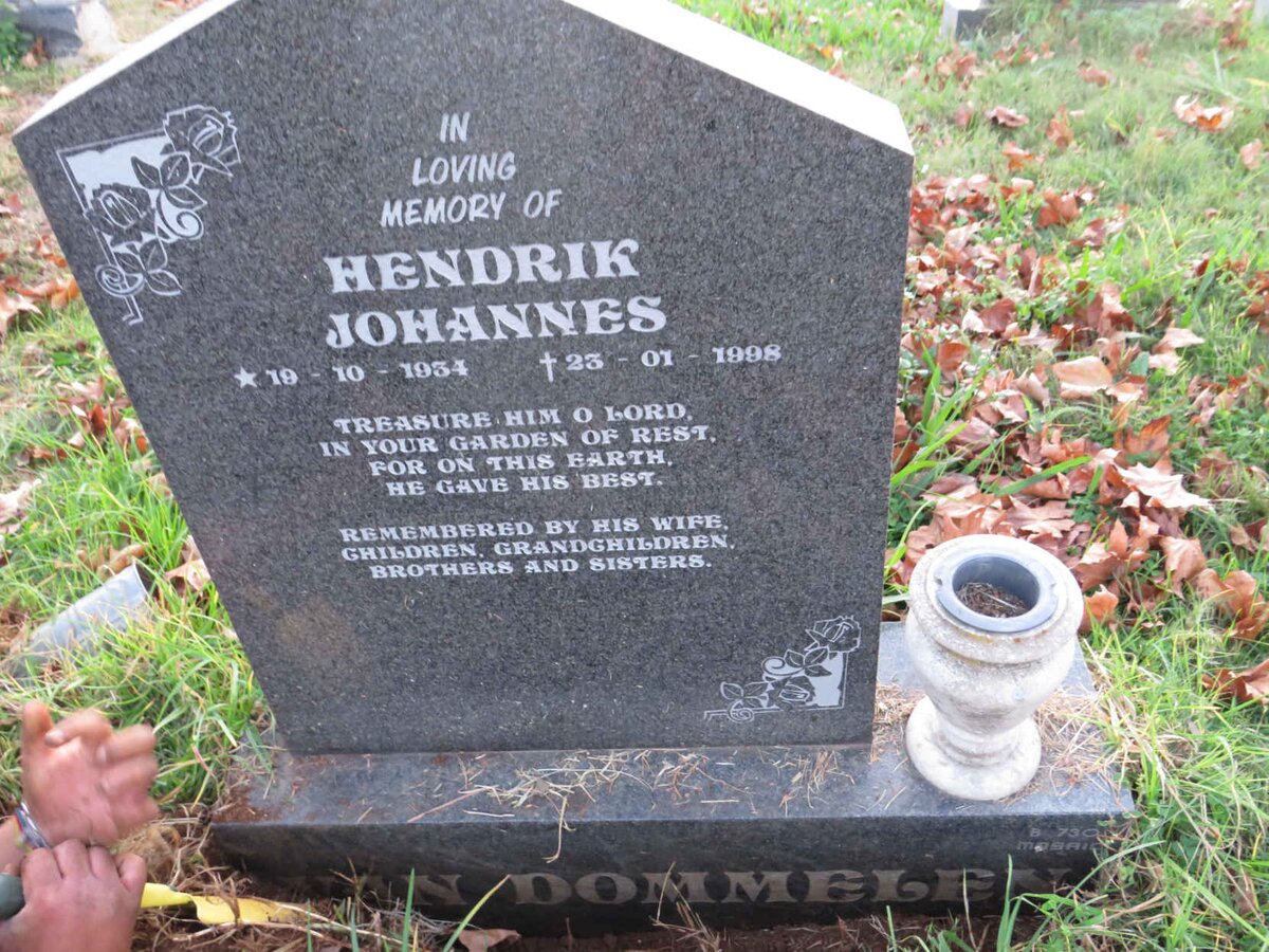 DOMMELEN Hendrik Johannes, van 1934-1998