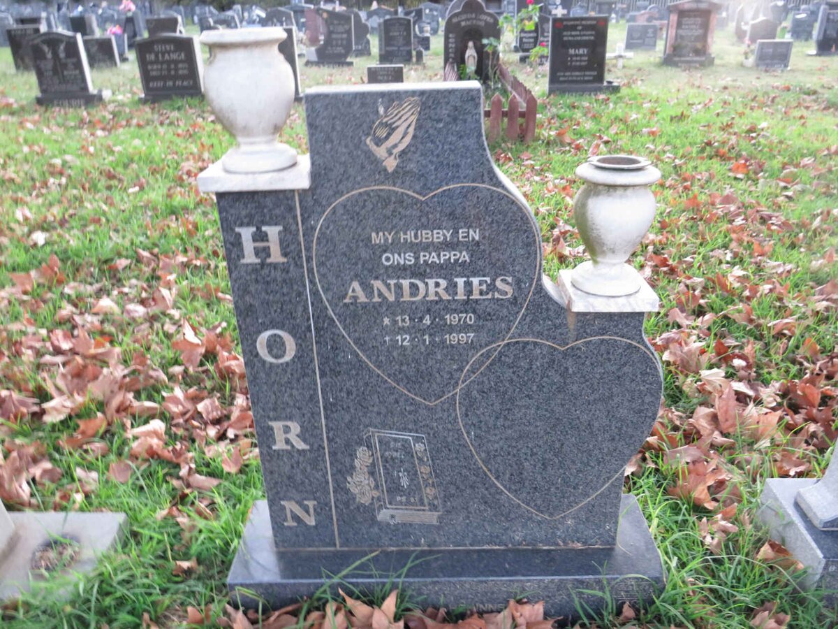 HORN Andries 1970-1997