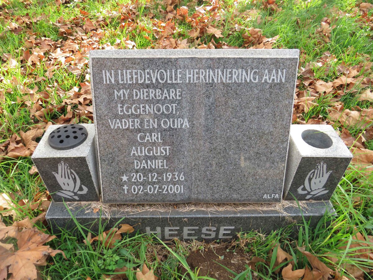 HEESE Carl August Daniel 1936-2001