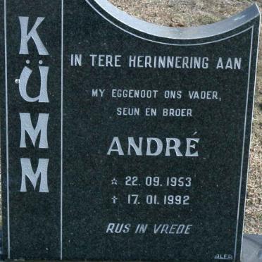 KÜMM André 1953-1992