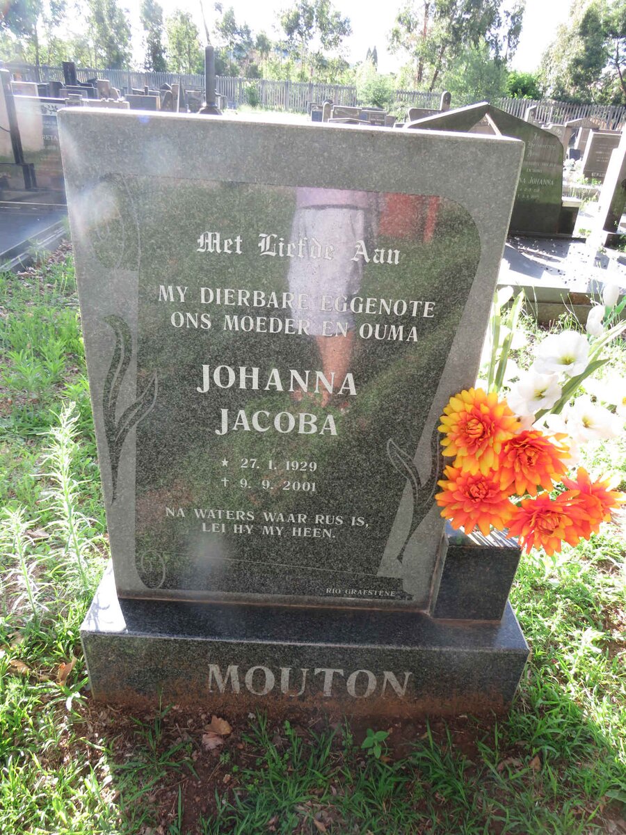 MOUTON Johanna Jacoba 1929-2001