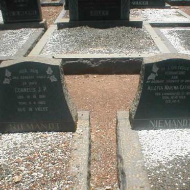 NIEMANDT Cornelius J.P. 1891-1966 &amp; Aletta Martha Catharina LOUWRENS  1837-1983