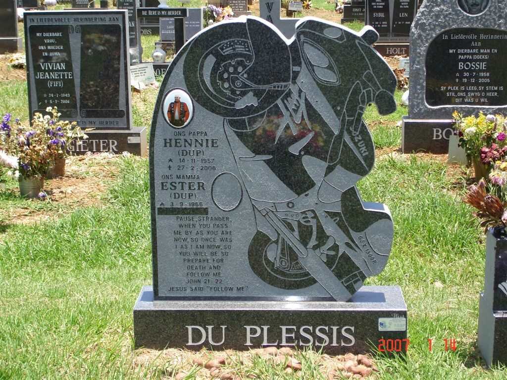 PLESSIS Hennie, du 1957-2006 &amp; Ester 1966-