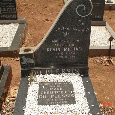 PLESSIS Mark Christopher, du 1967-1986 :: DU PLESSIS Kevin Michael 1971-1974