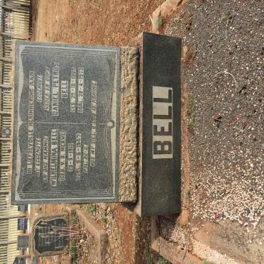 BELL Daniel Petrus 1905-1973 &amp; Wilhelmina V. D. MERWE 1910-1947