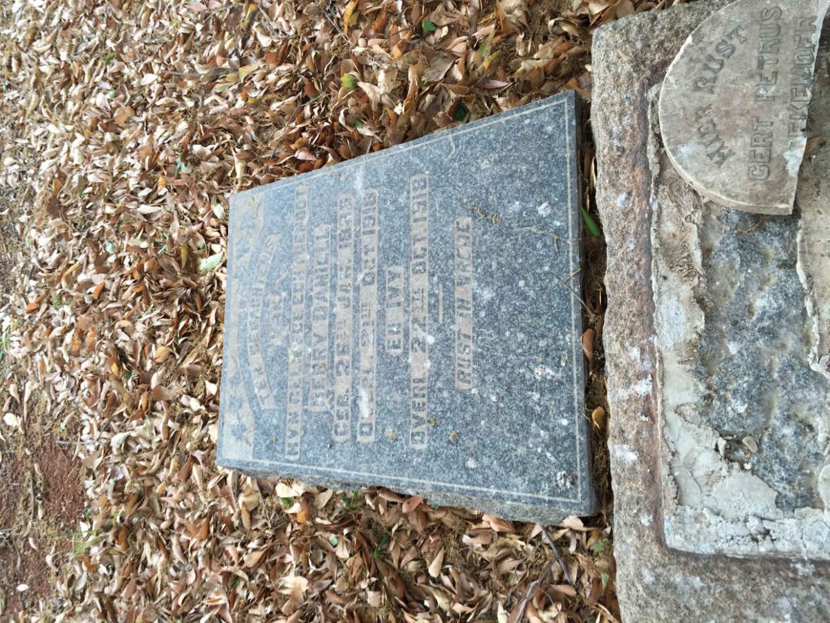 DANIELL Berry 1886-1916 &amp; Ivy -1918