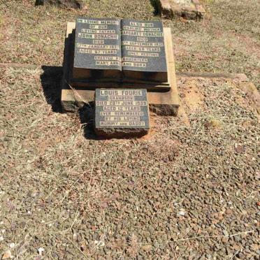 DONACHIE John -1937 &amp; Margaret -1931 :: FOURIE Louis -1939